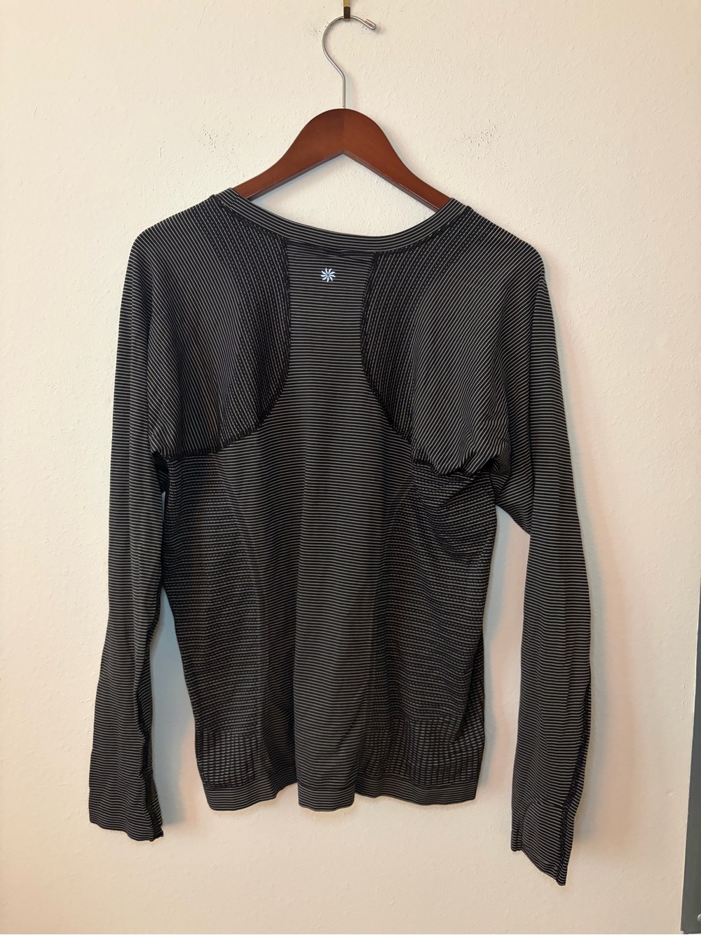 Athleta Momentum Seamless Striped Long Sleeve Running Top Women's XL - Picture 3 of 7